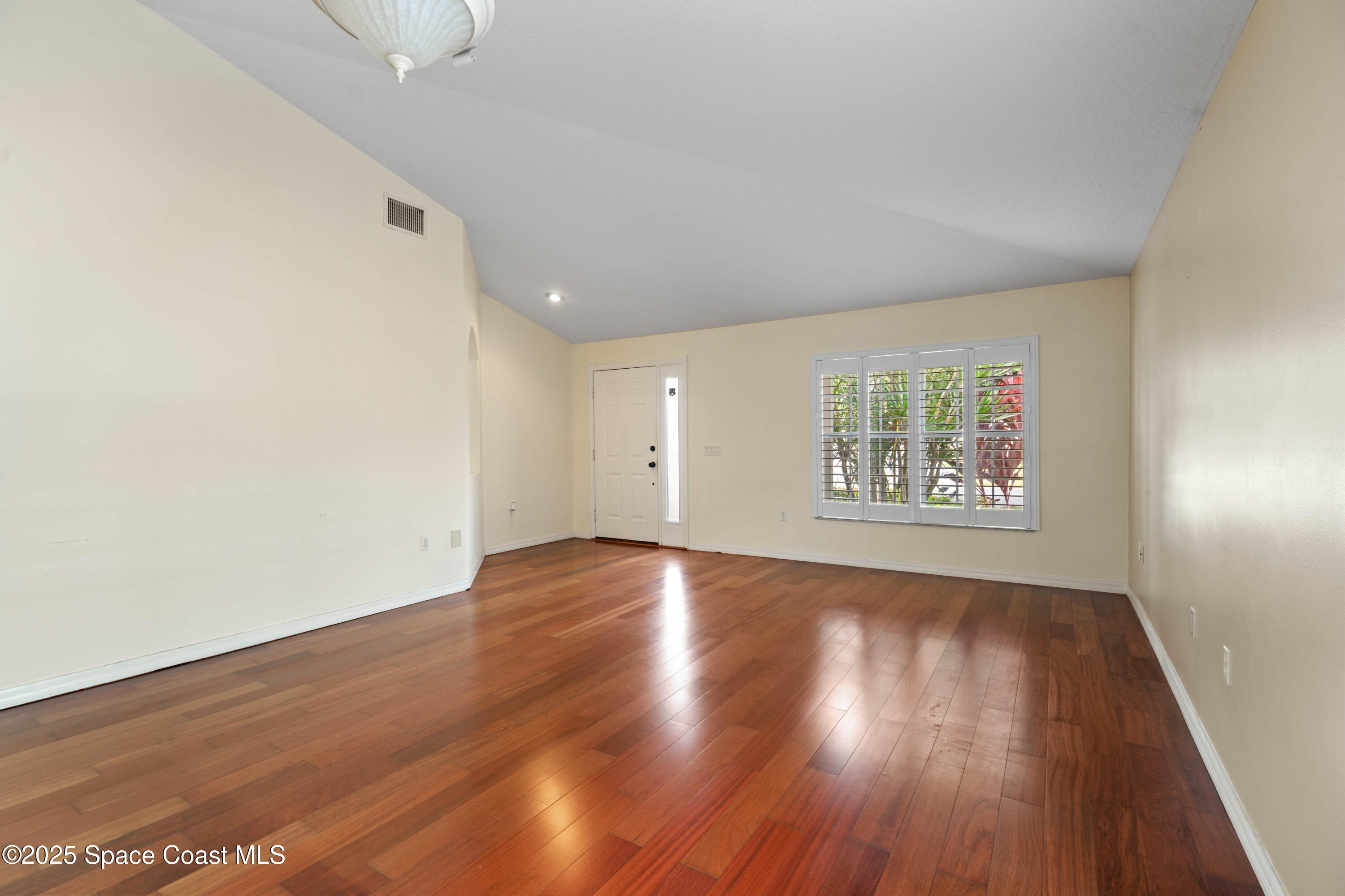 741 Indian Oaks Drive