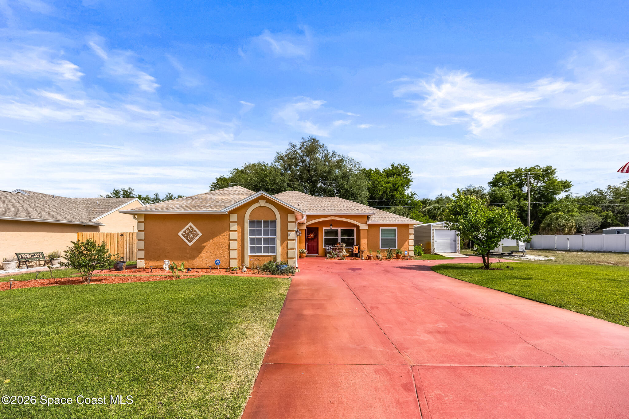 2000 Sun Valley Street