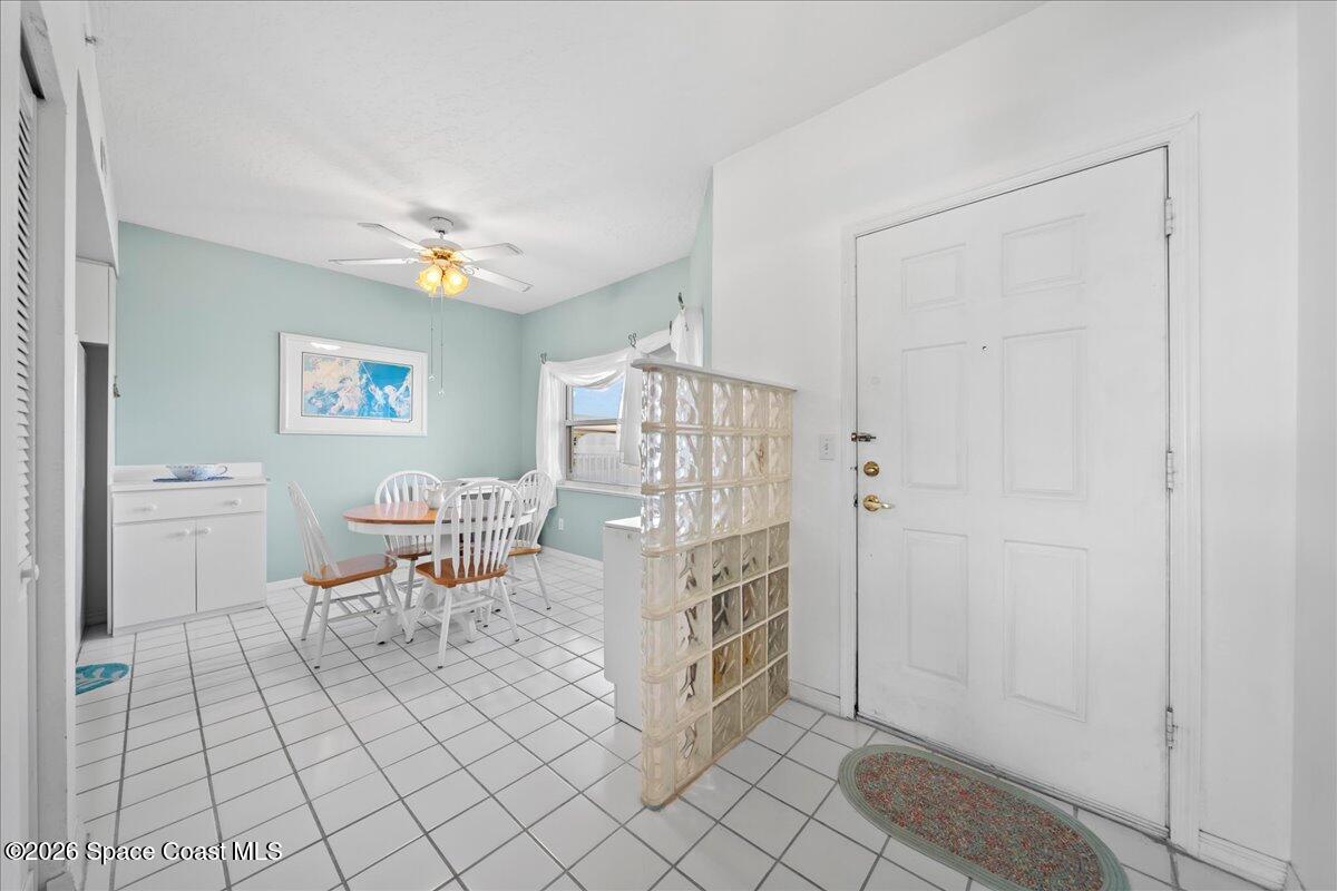 8700 Ridgewood Avenue Ph2a