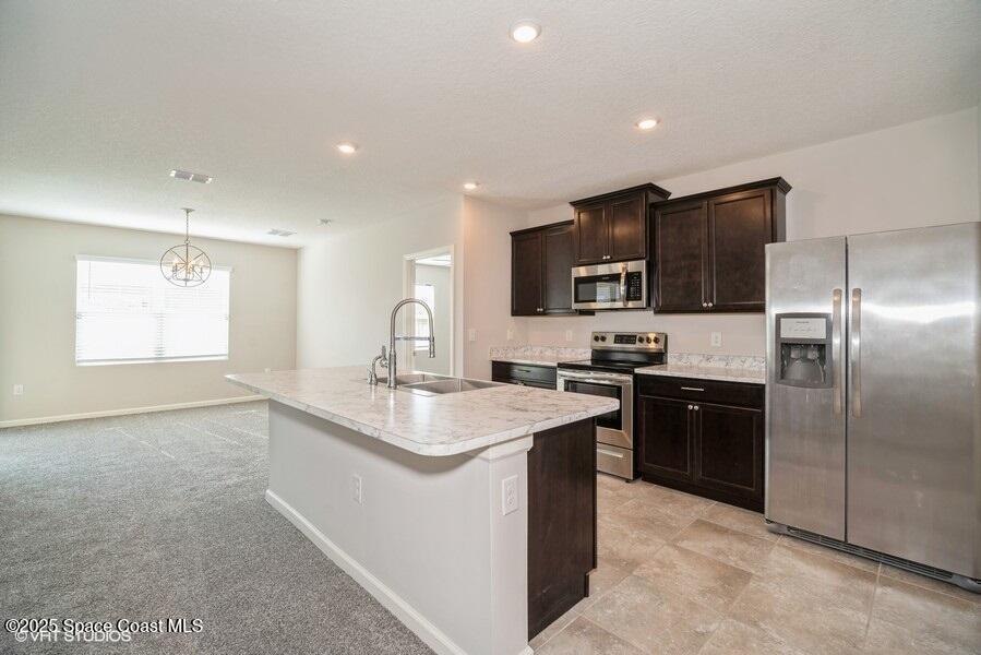1055 Newton Circle