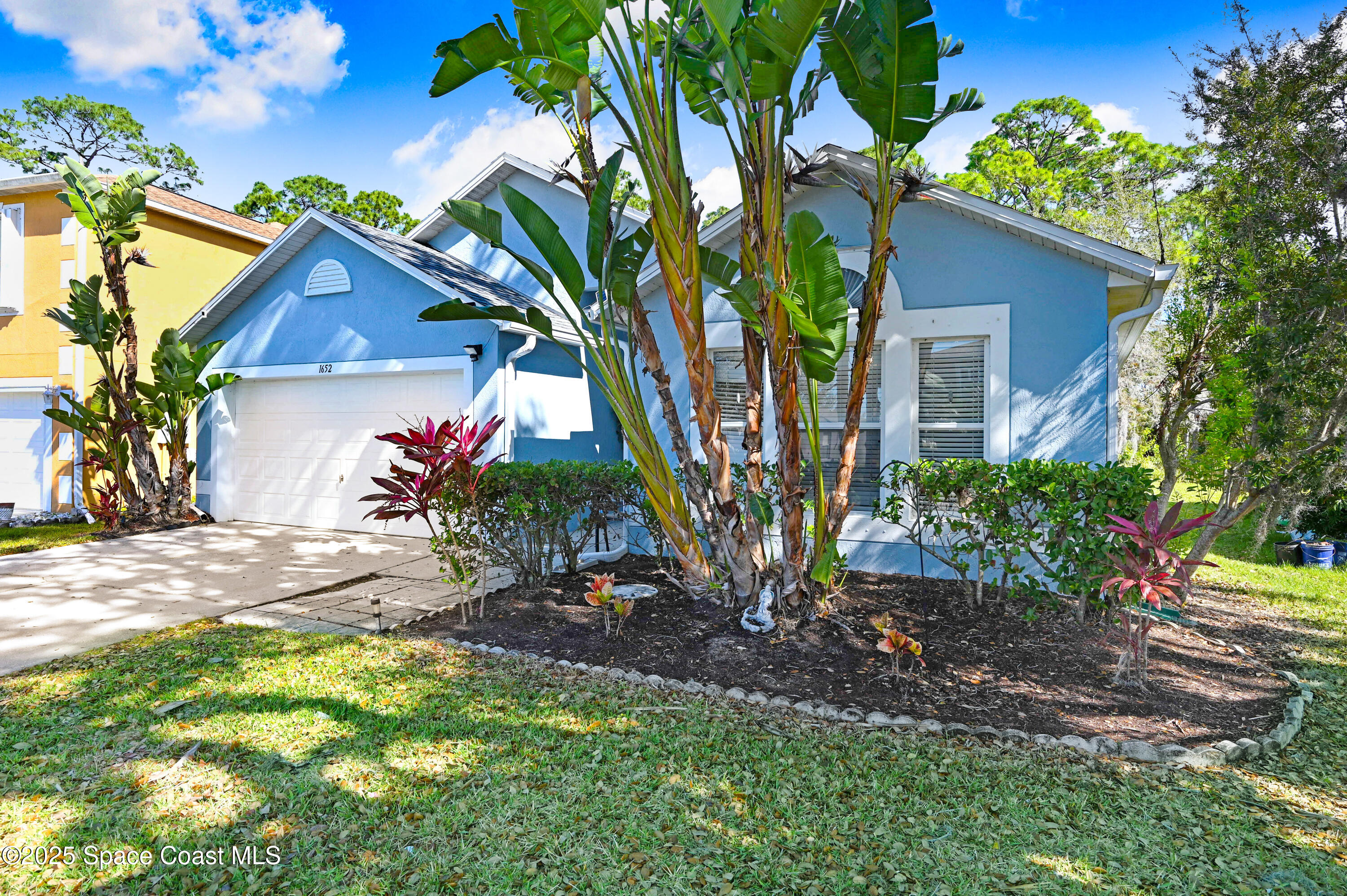 1652 La Maderia Drive SW