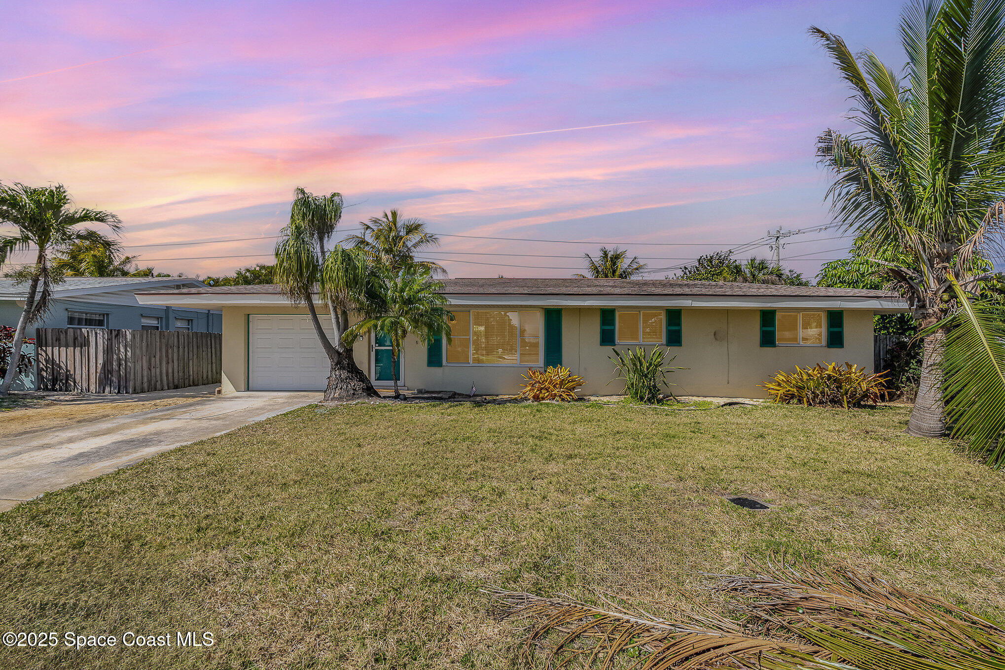 400 Cassia Boulevard