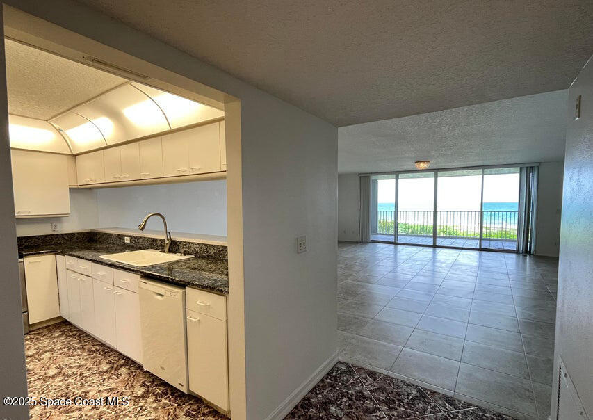 3740 Ocean Beach Boulevard 305