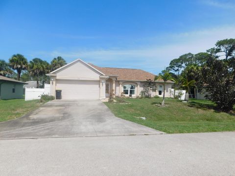 Single Family Residence in Palm Bay FL 159 Bayamo Avenue.jpg