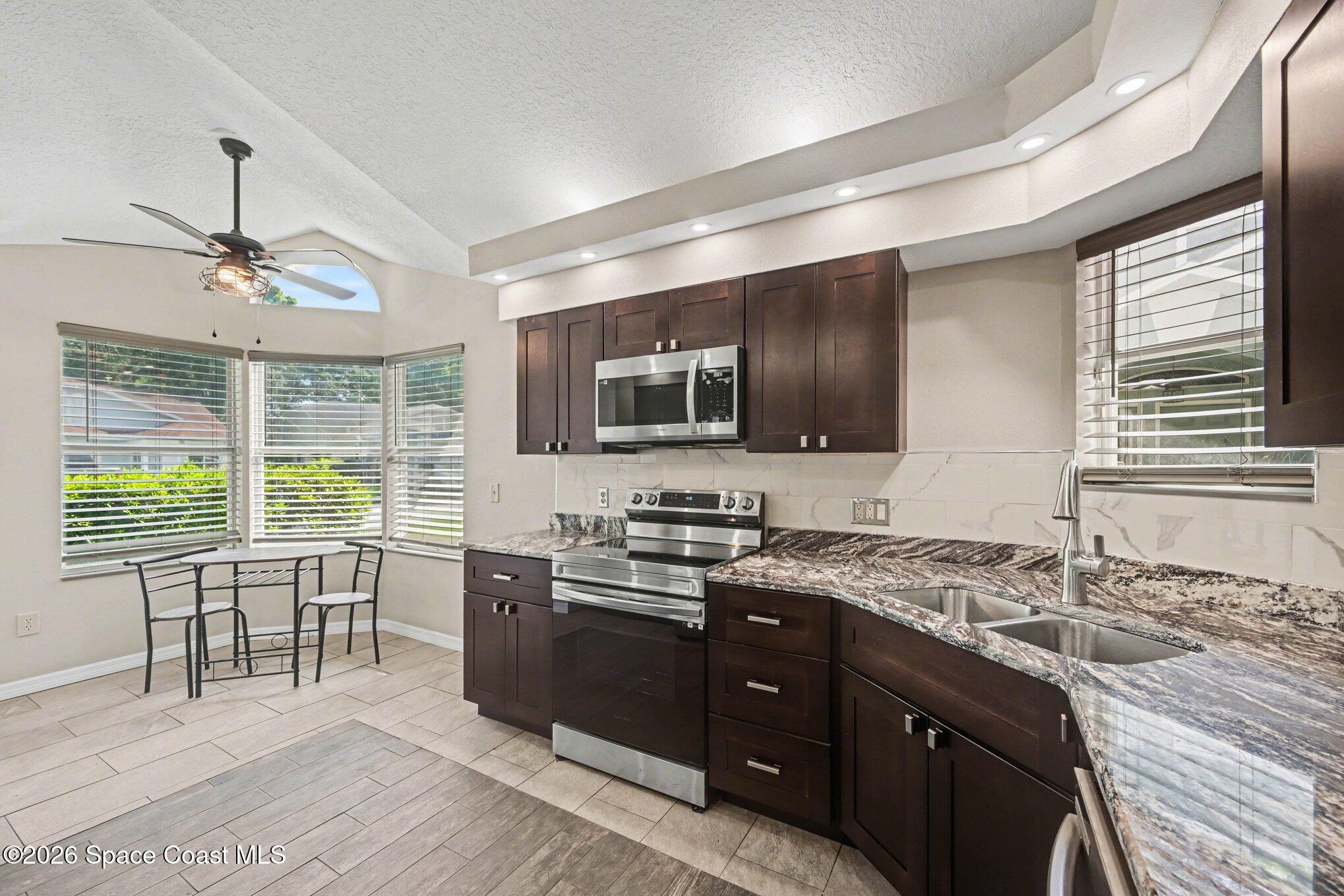 730 Lakewood Lane