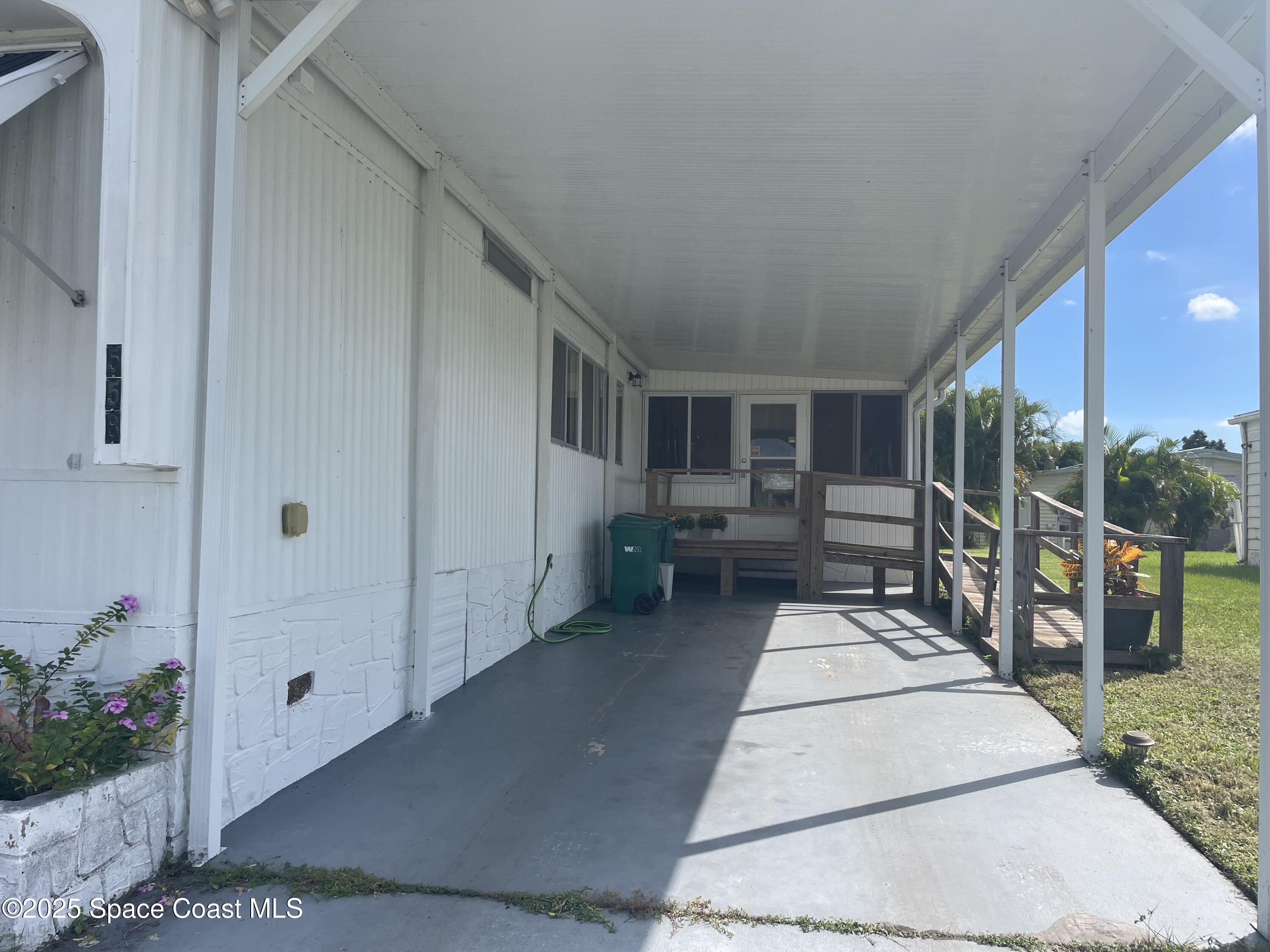 558 Marnie Circle