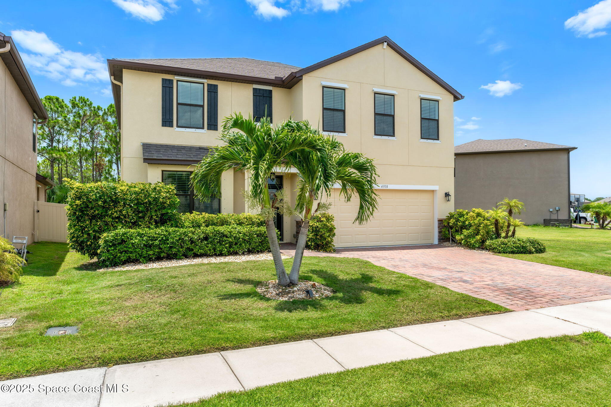 4318 Alligator Flag Circle