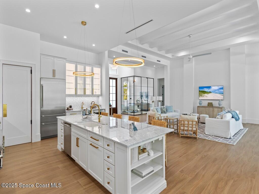 736 Norfolk Pine Lane
