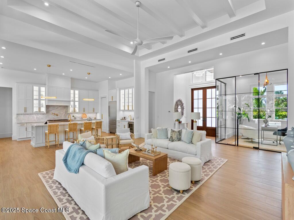 736 Norfolk Pine Lane