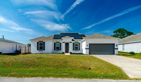 777 Indigo Street SE Palm Bay FL 32909