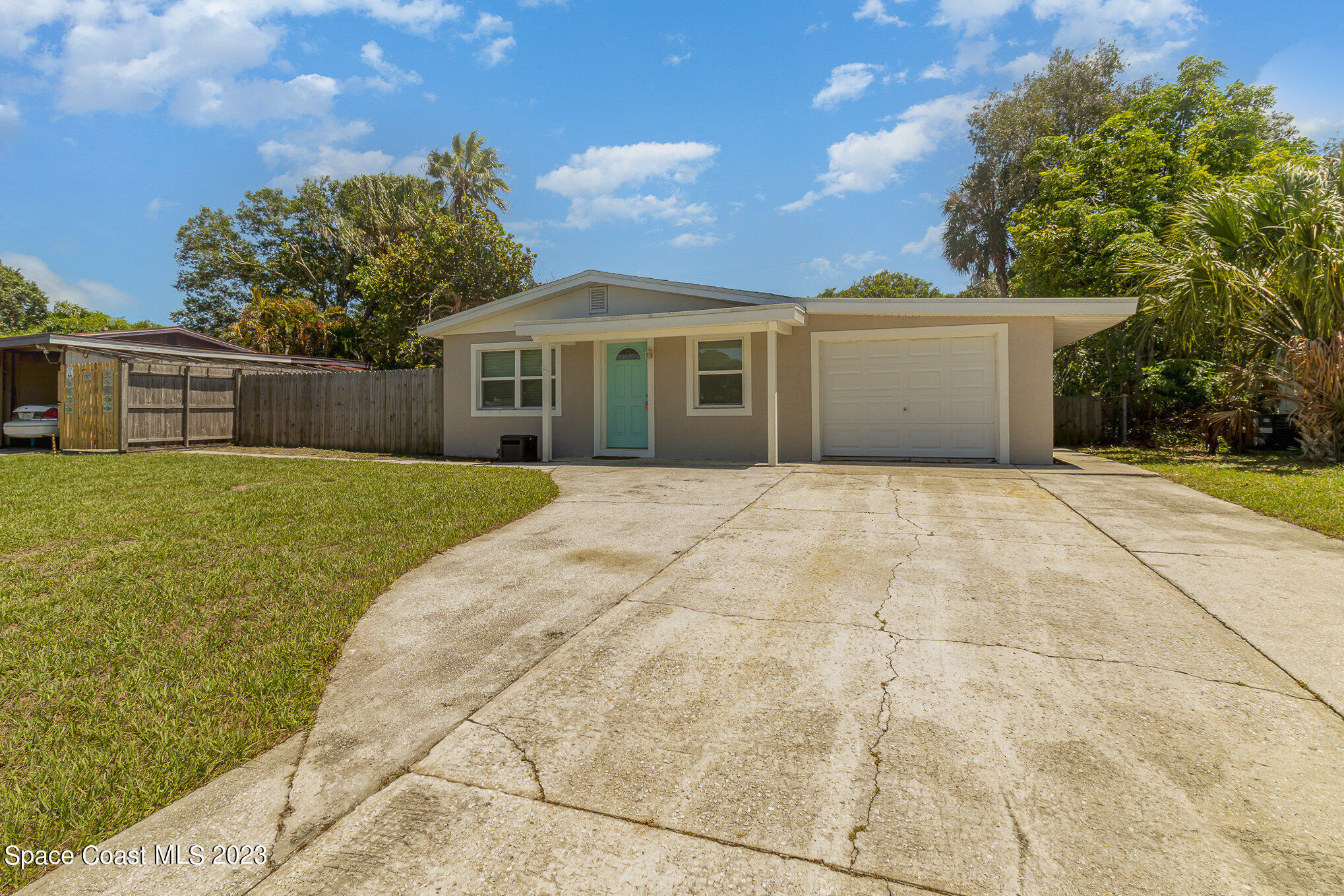 Photo 1 of 13 — 2567 Pepper Avenue, Melbourne, FL 32935