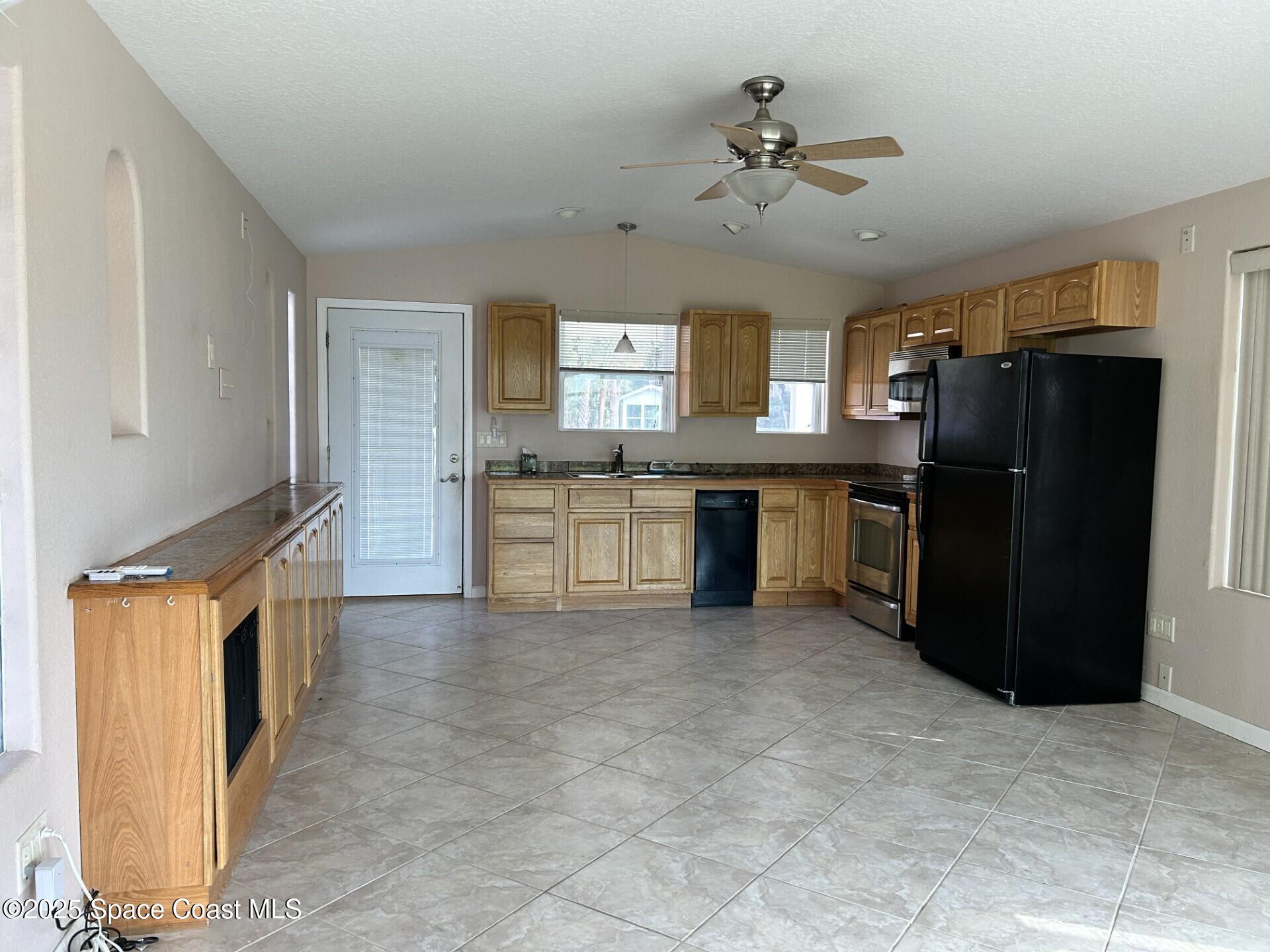 409 Oak Cove Road