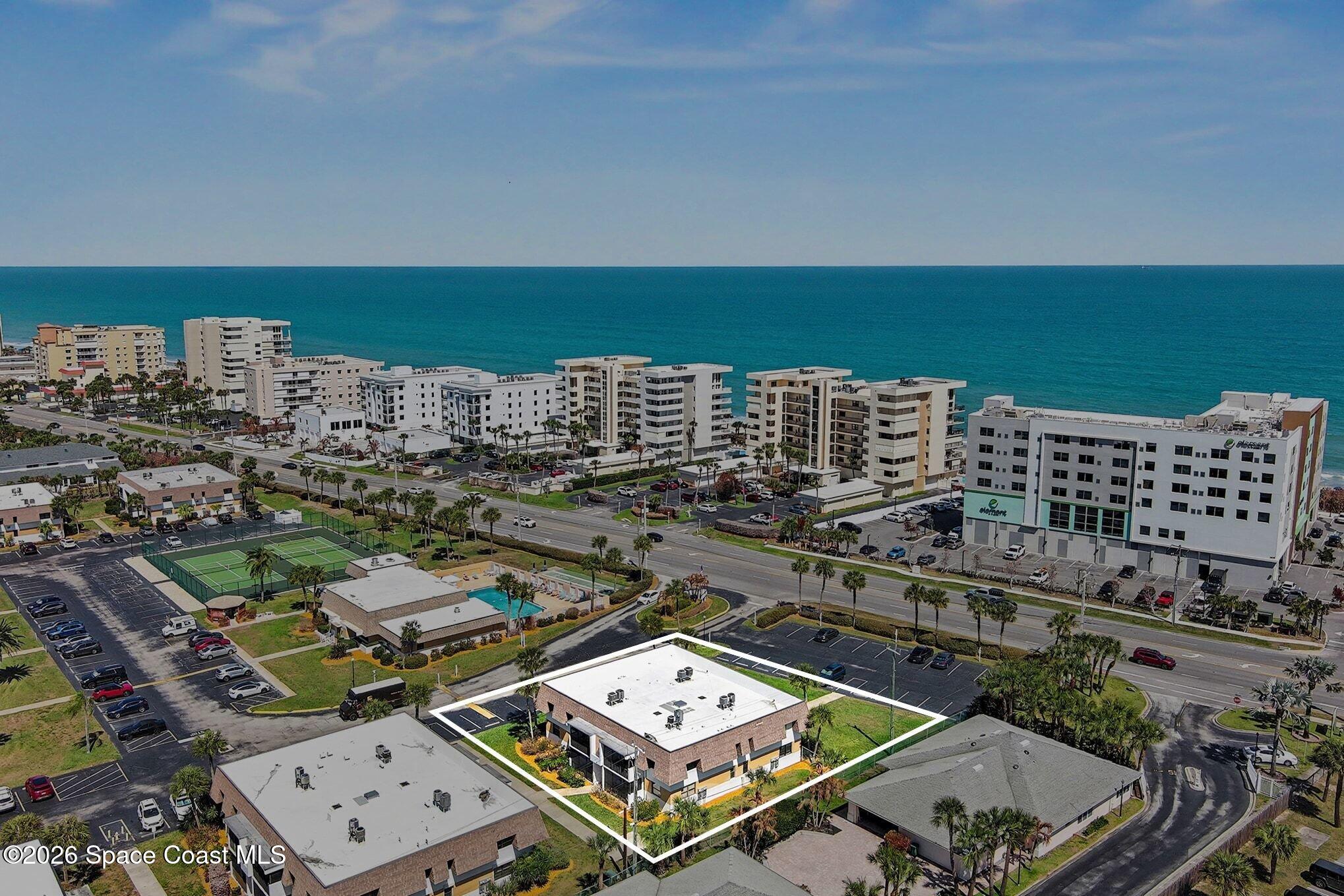 2700 N Highway A1a 1-102