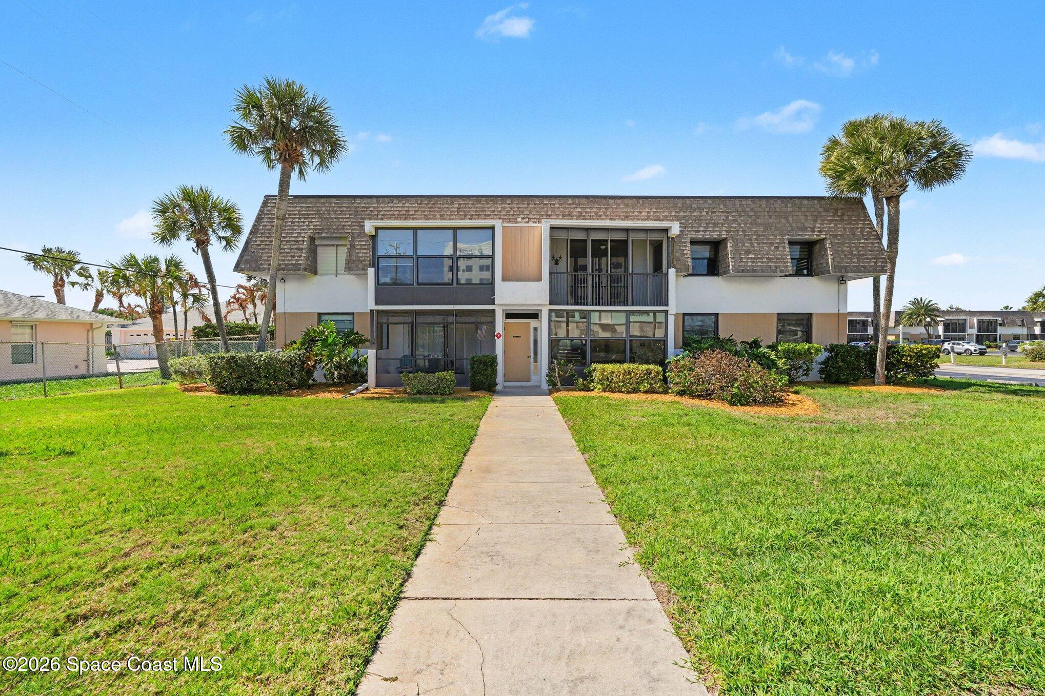 2700 N Highway A1a 1-102