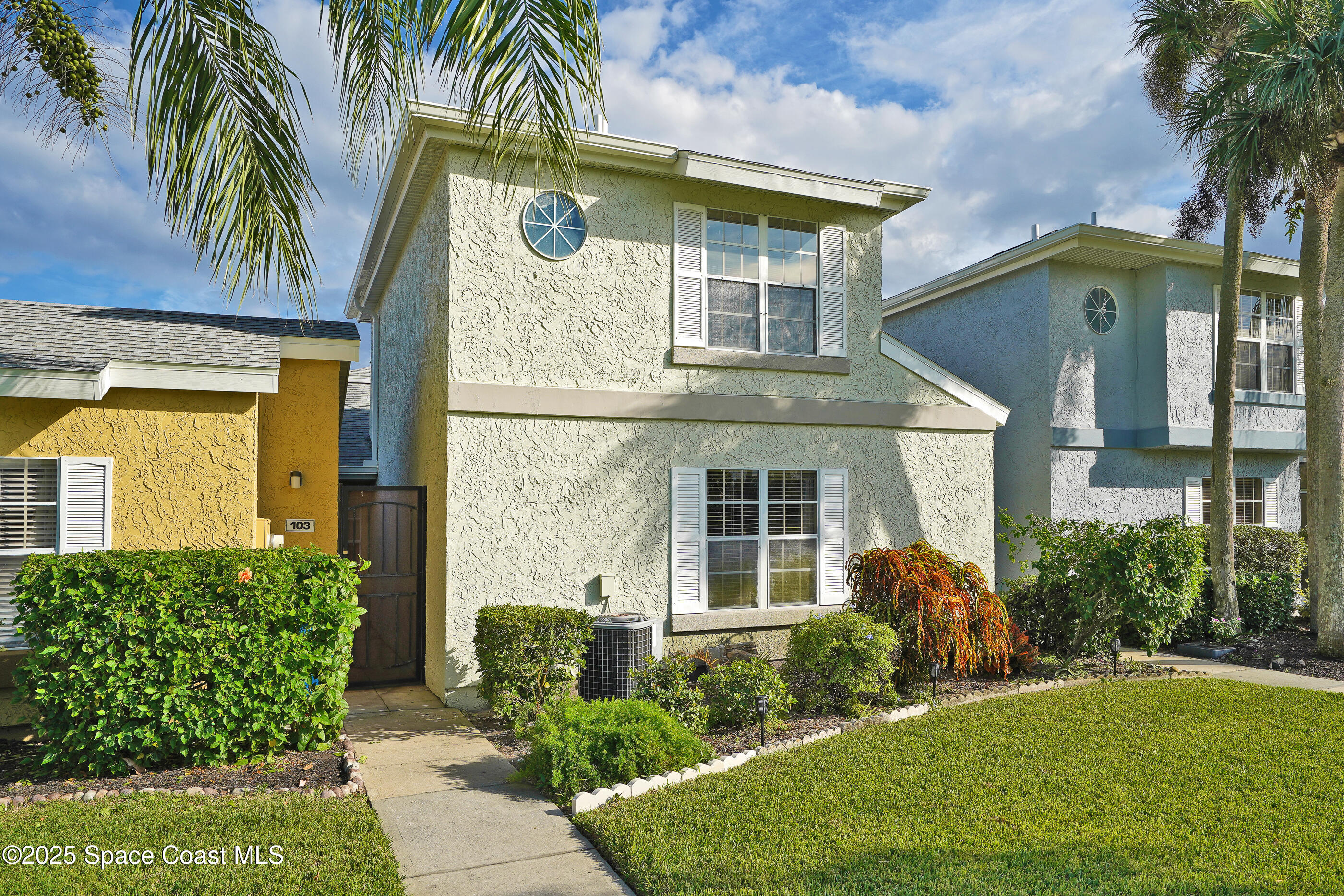 1445 Malibu Circle NE 104