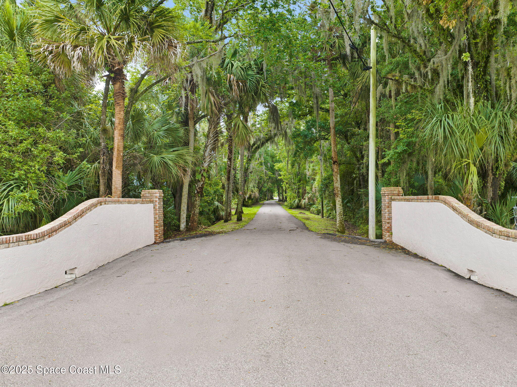 2575 Cox Road