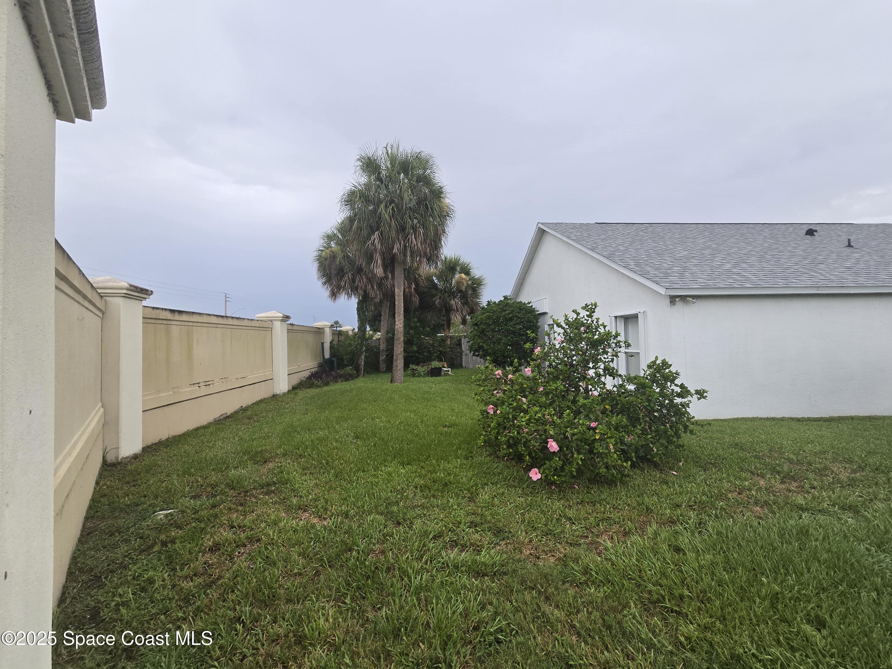 1275 Creek Side Circle