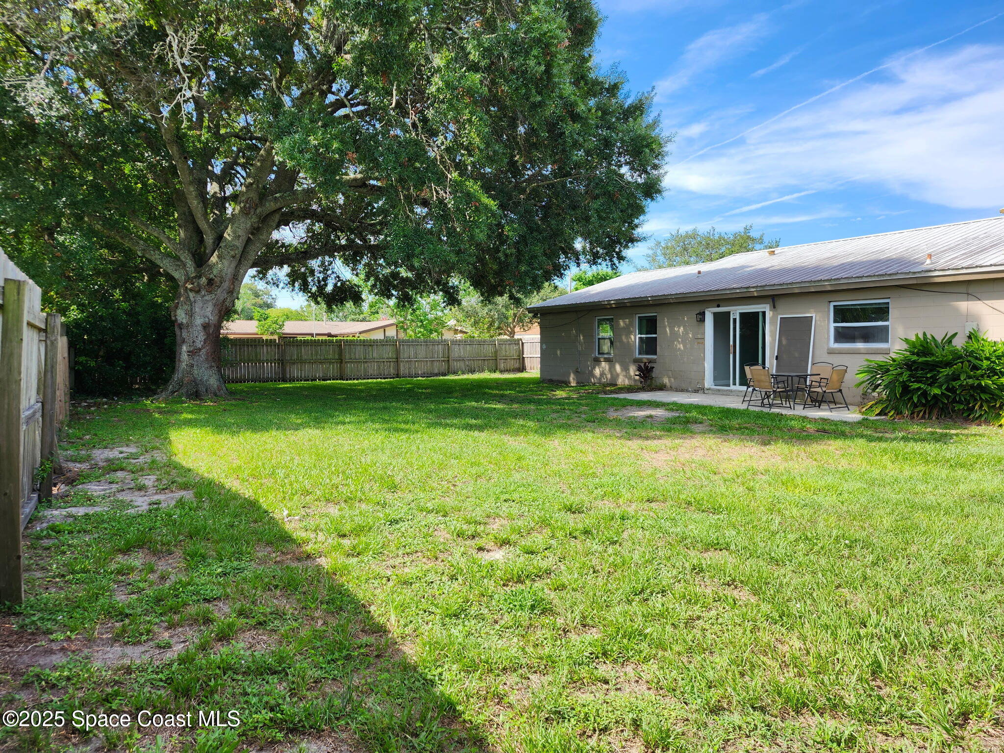 976 Brewster Lane