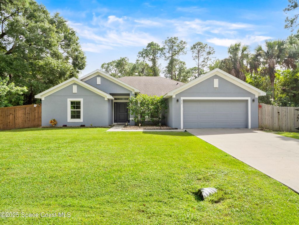 Photo of 490 Garfield Street SW, Palm Bay, FL 32908 (MLS # 1059406)