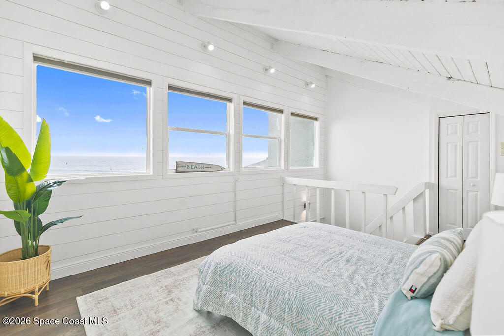 565 Highway A1a Highway 15a