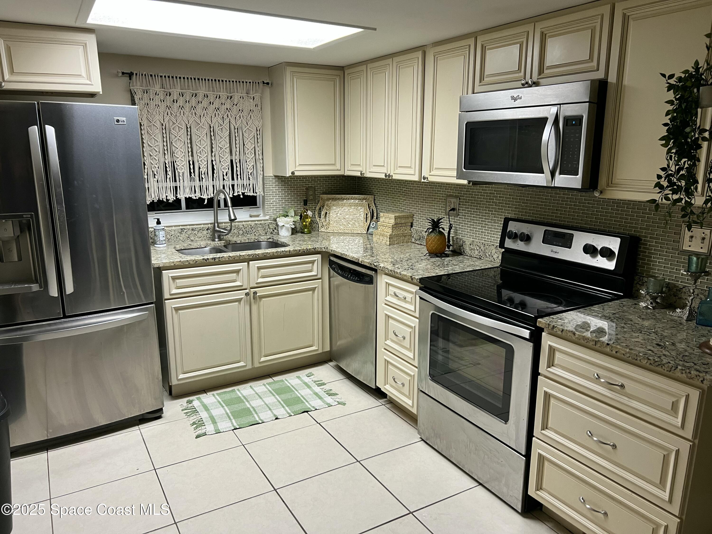 103 Bristol Lane 103