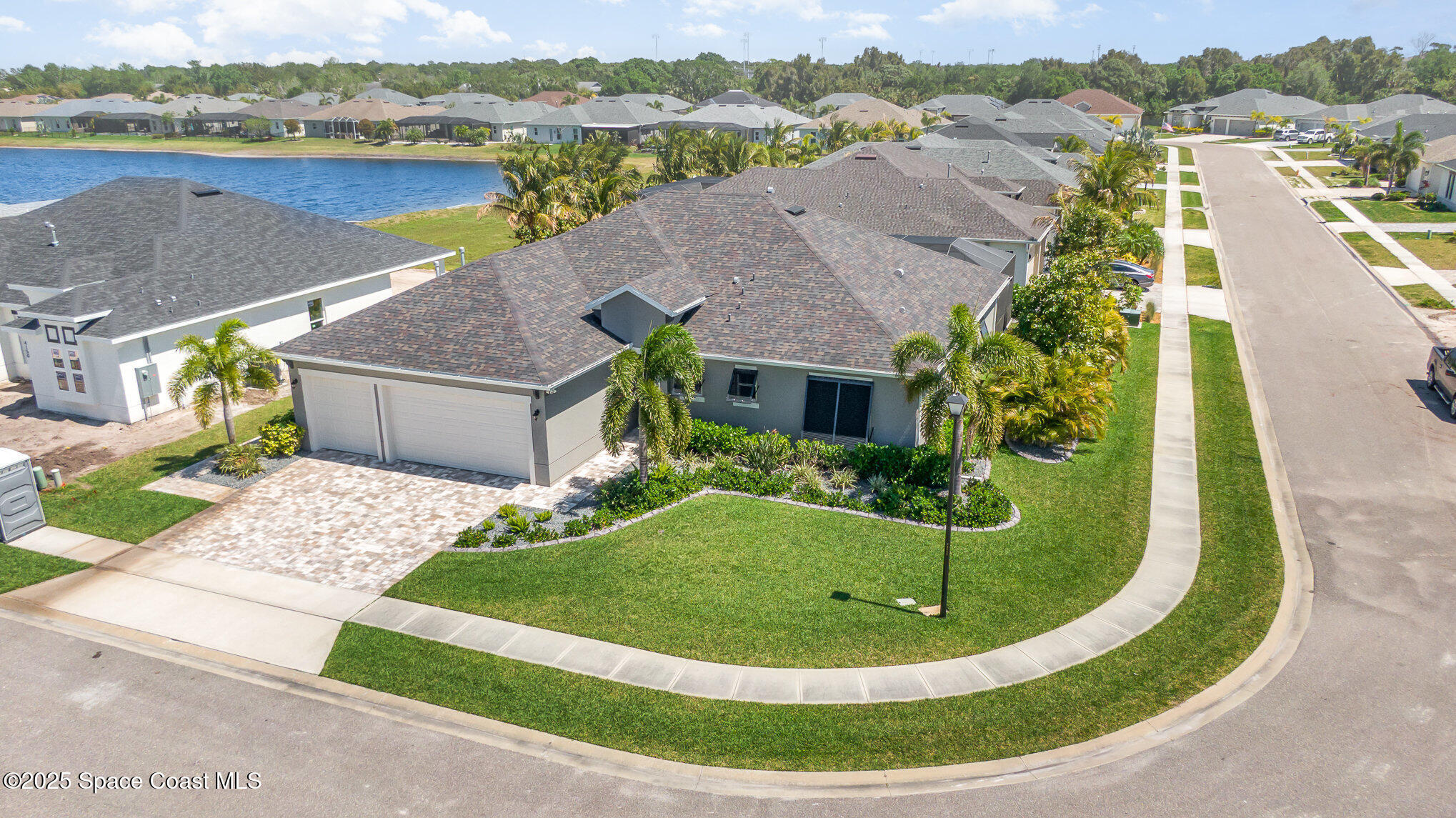 4160 Negal Circle