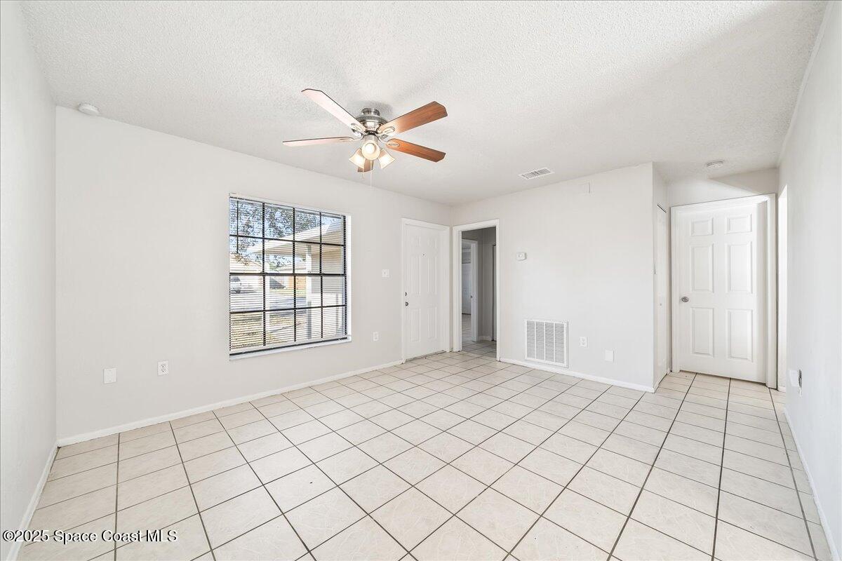 257 Dorado Avenue NE