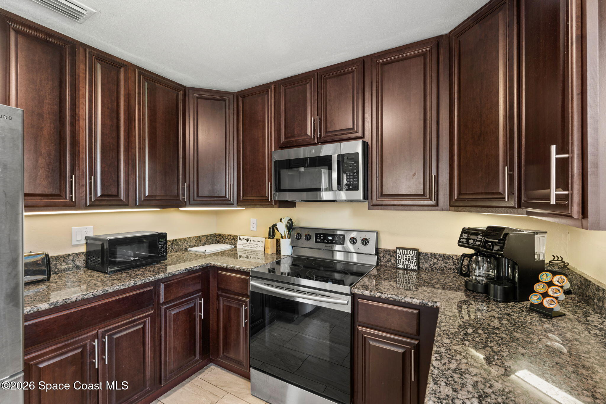 3002 Sea Gate Circle