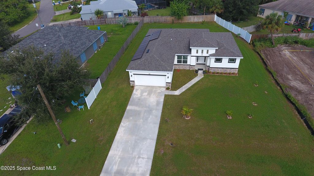 Photo of 241 Saint Andre Boulevard SW, Palm Bay, FL 32908 (MLS # 1056803)