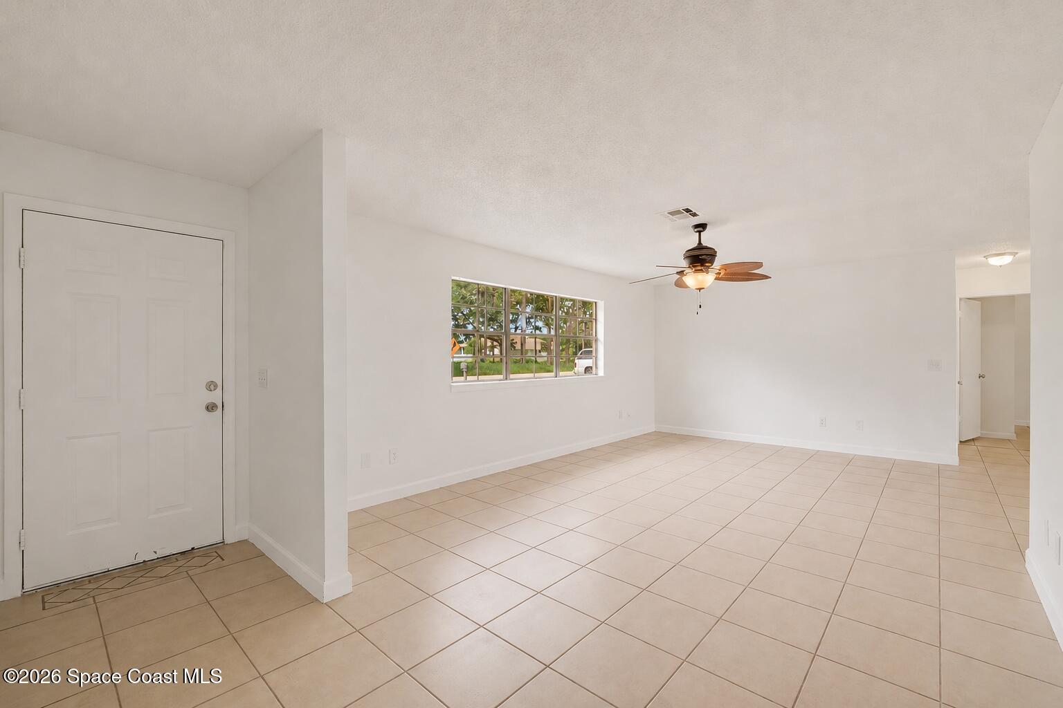 901 Grandeur Street SE