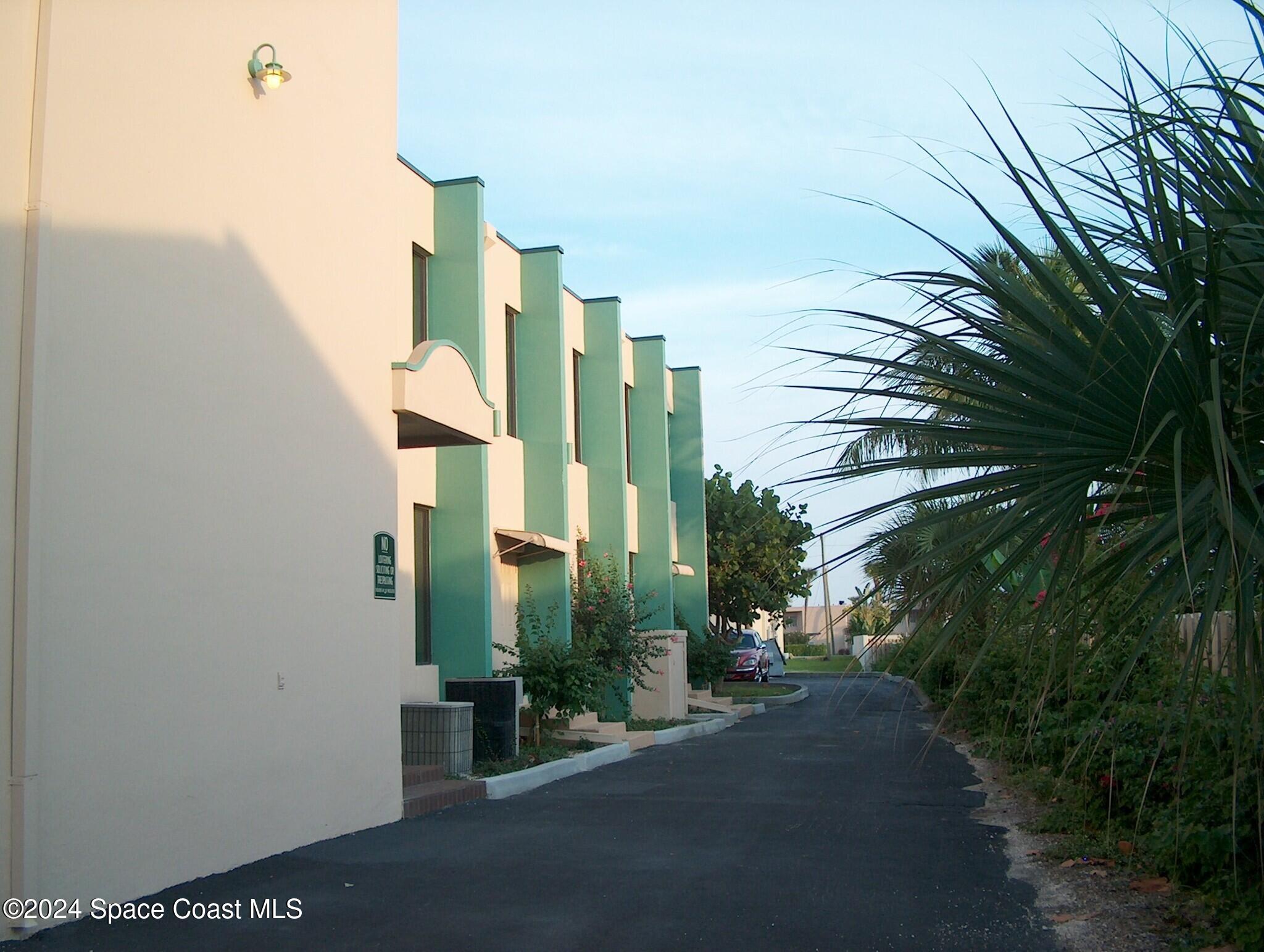 476 Highway A1a