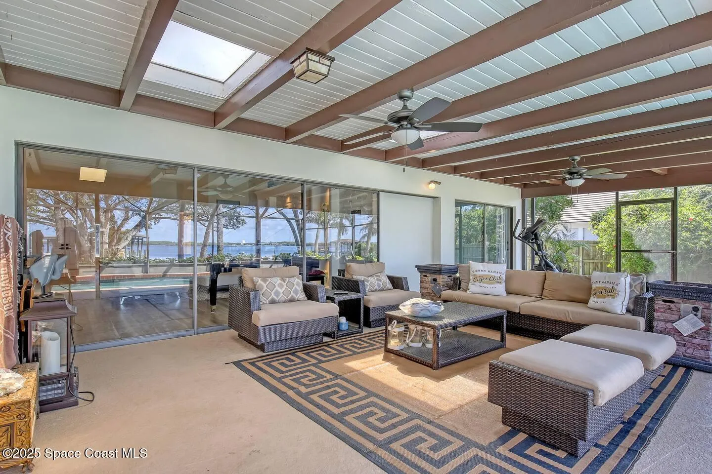 Merritt Island, Florida 32952, United States, 5 Bedrooms Bedrooms, ,4 BathroomsBathrooms,Residential,Active,76916