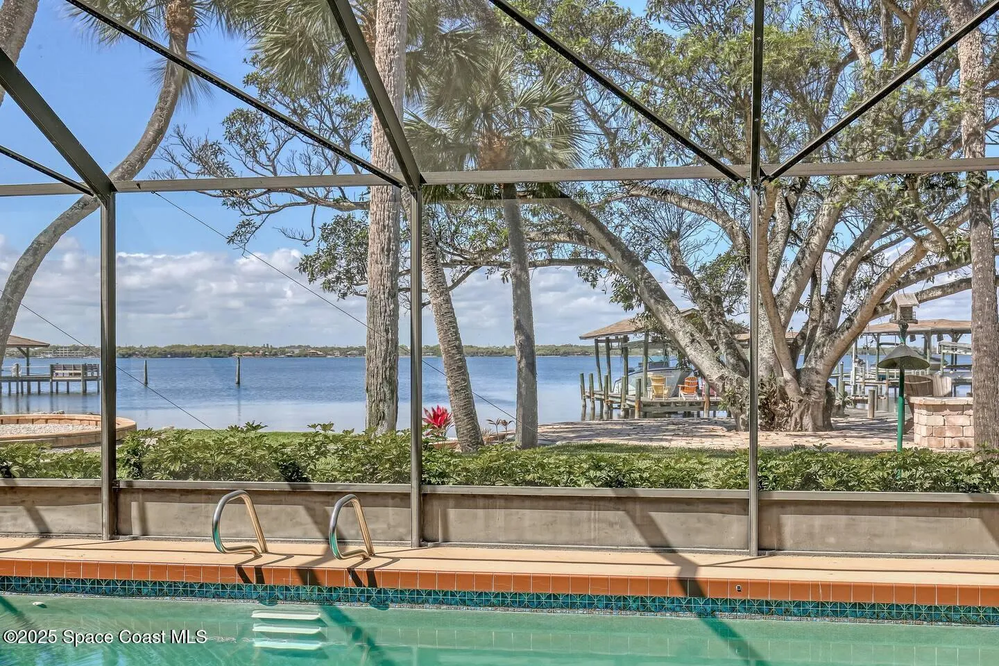 Merritt Island, Florida 32952, United States, 5 Bedrooms Bedrooms, ,4 BathroomsBathrooms,Residential,Active,76916