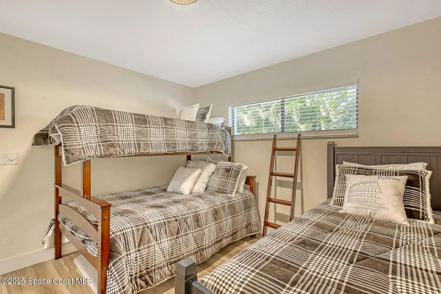 Merritt Island, Florida 32952, United States, 5 Bedrooms Bedrooms, ,4 BathroomsBathrooms,Residential,Active,76916