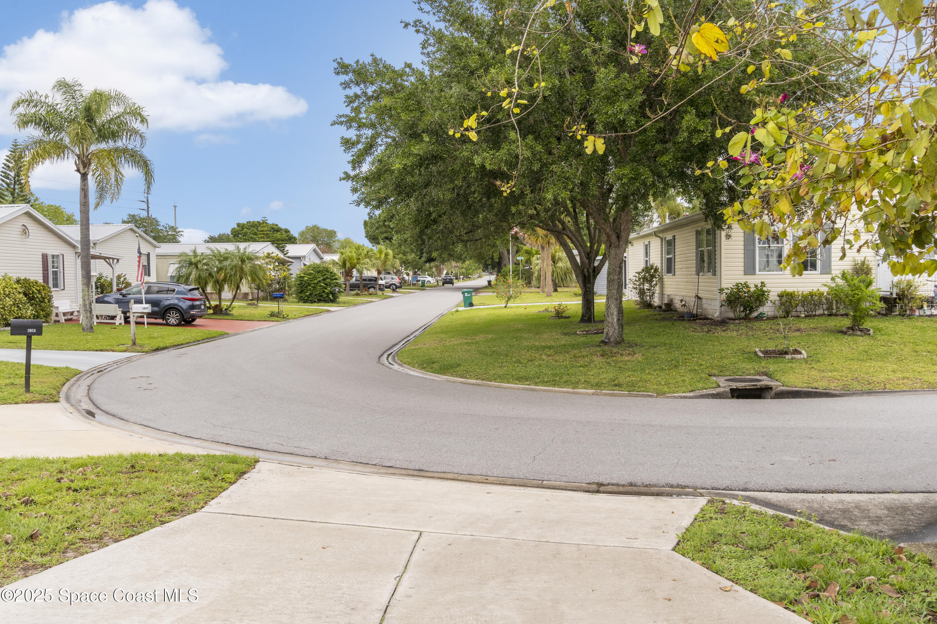 1039 Wren Circle