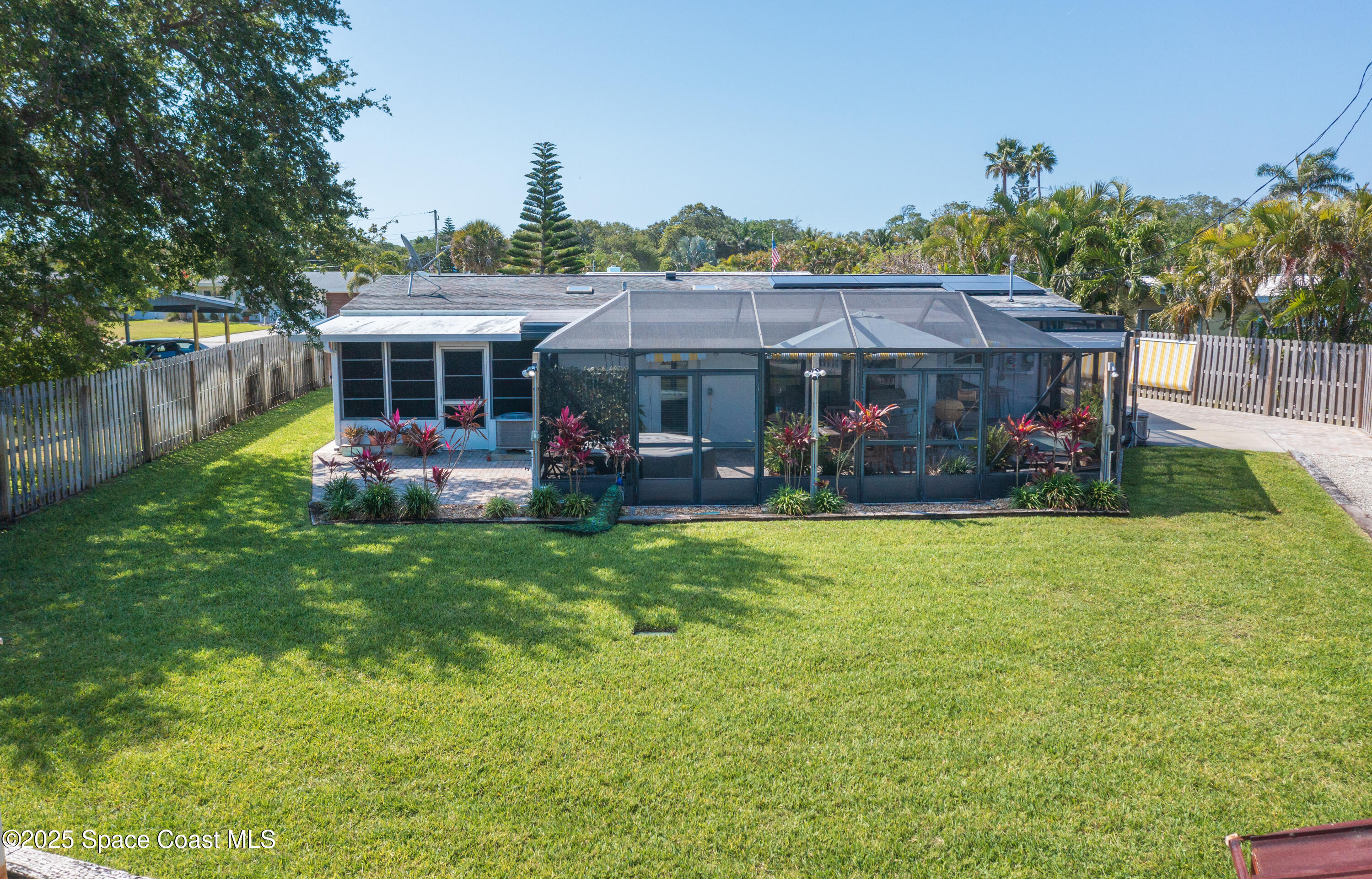 324 Harbor Drive