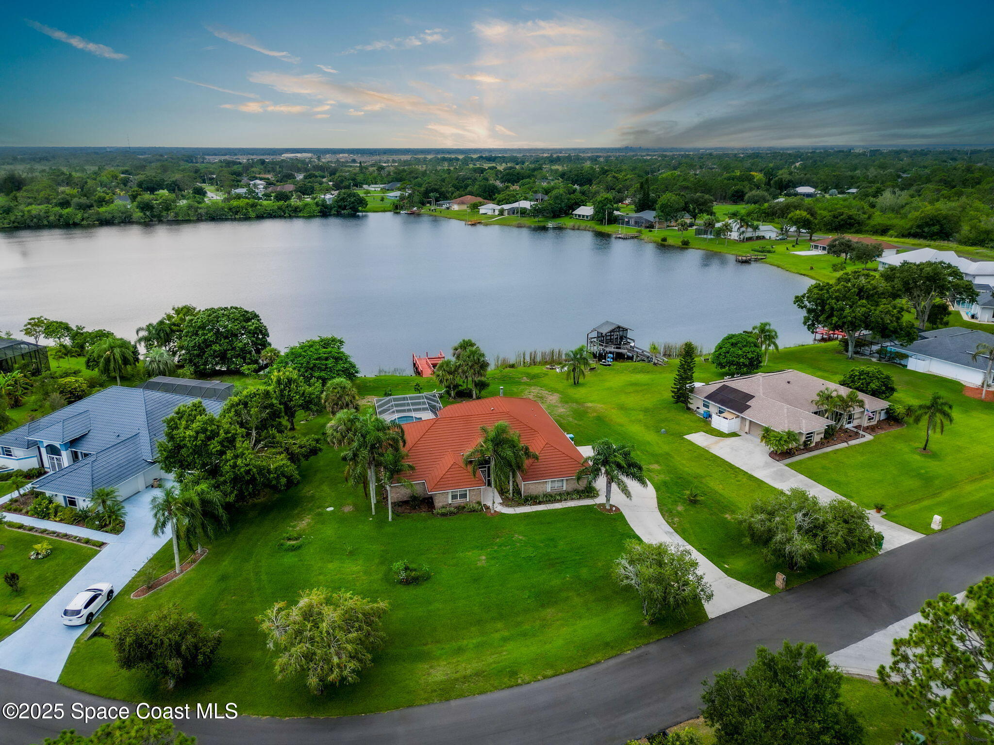 405 Lake View Lane