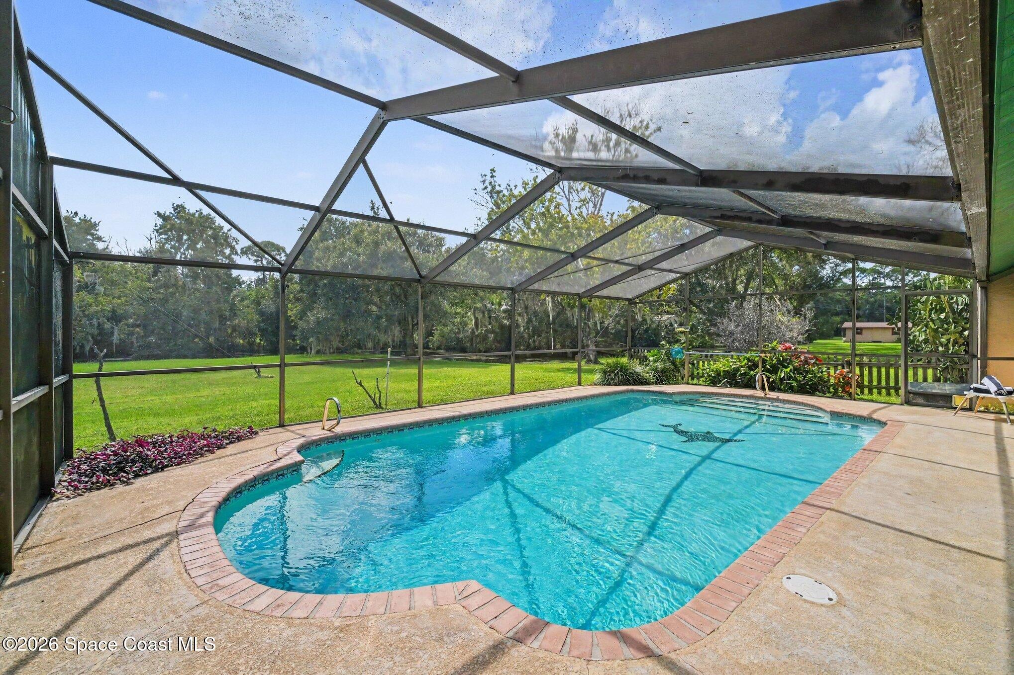 5310 Lovett Drive