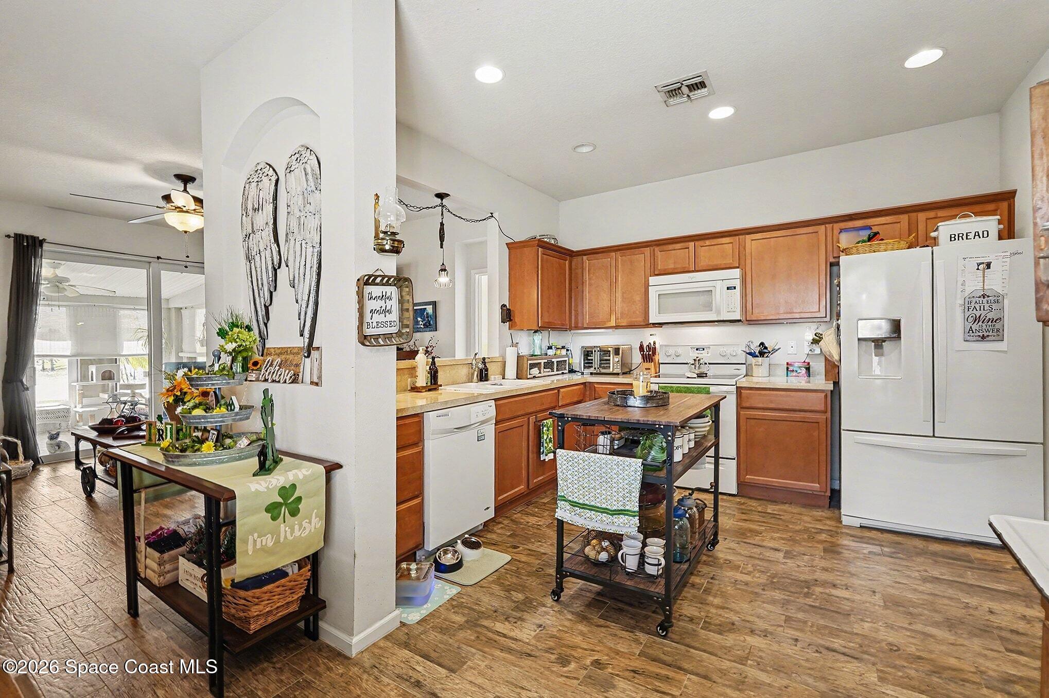 1467 Dittmer Circle SE