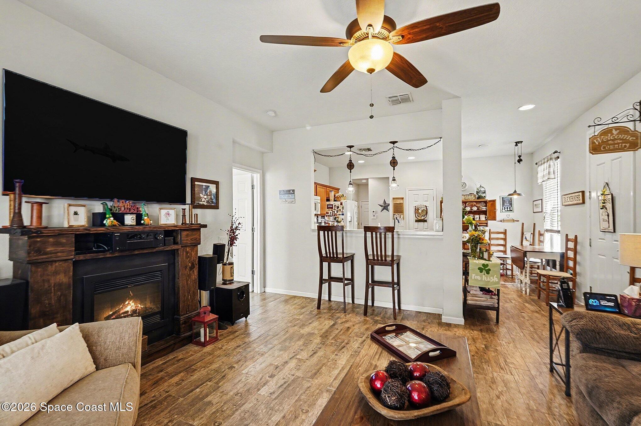 1467 Dittmer Circle SE