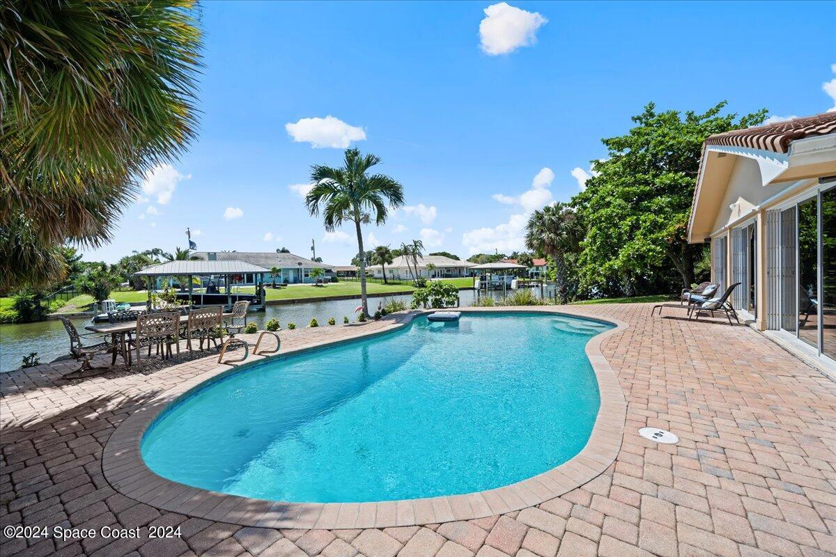 2325 Brookside Way