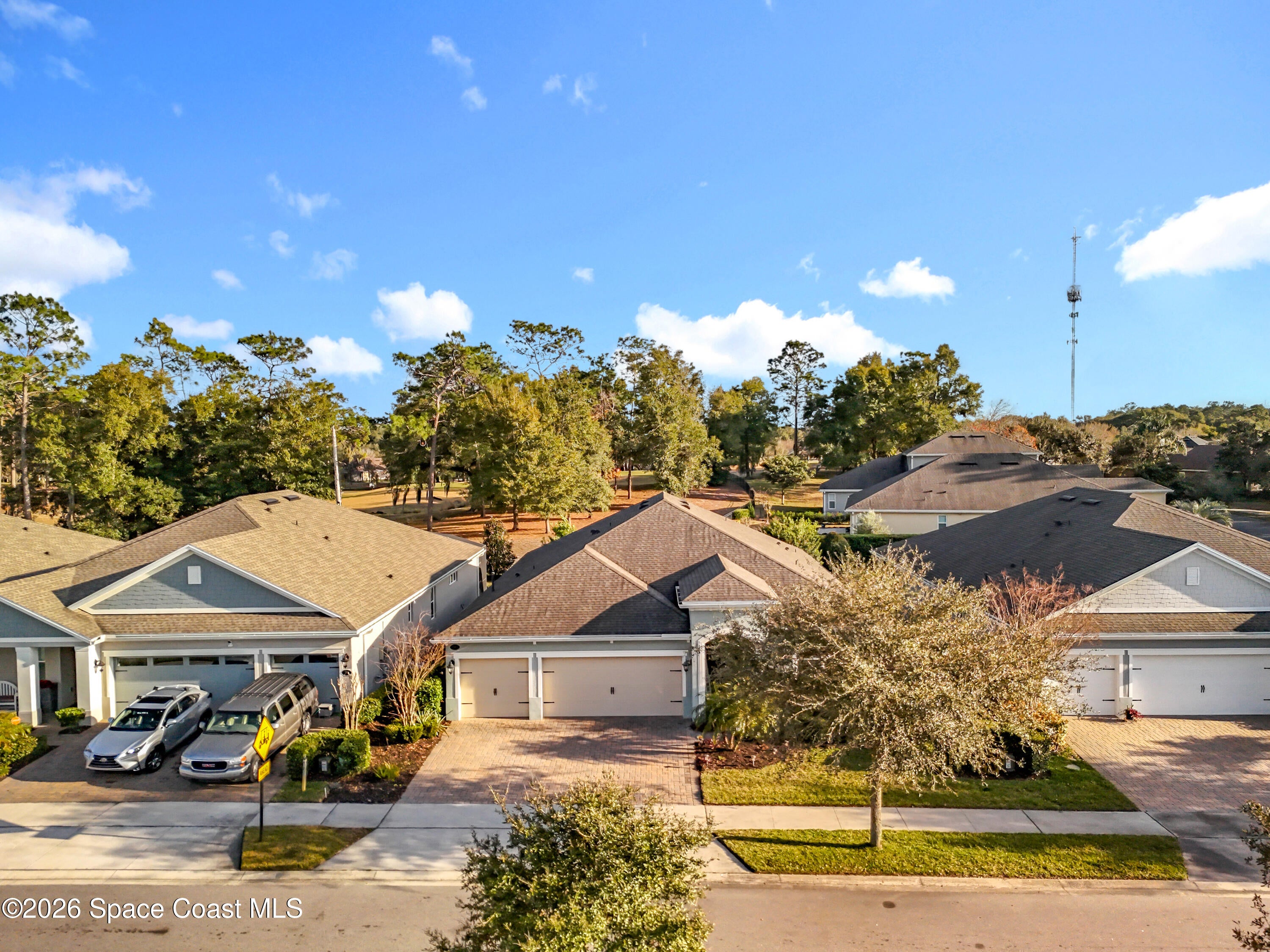 295 Northcote Court