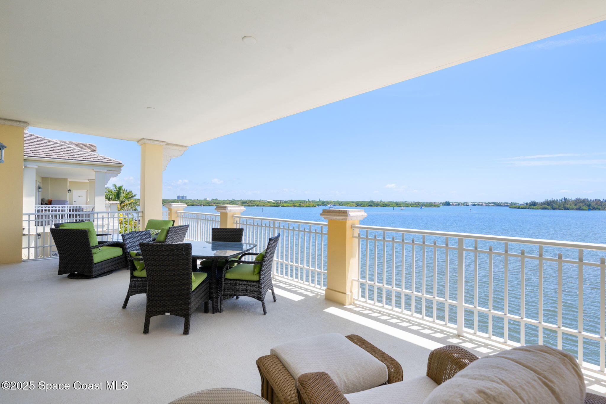 7 Royal Palm Pointe Ph-E
