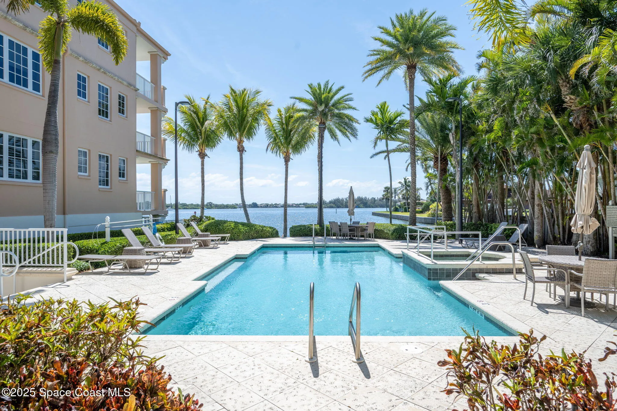 Vero Beach, Florida 32960, United States, 4 Bedrooms Bedrooms, ,4 BathroomsBathrooms,Residential,Active,20721