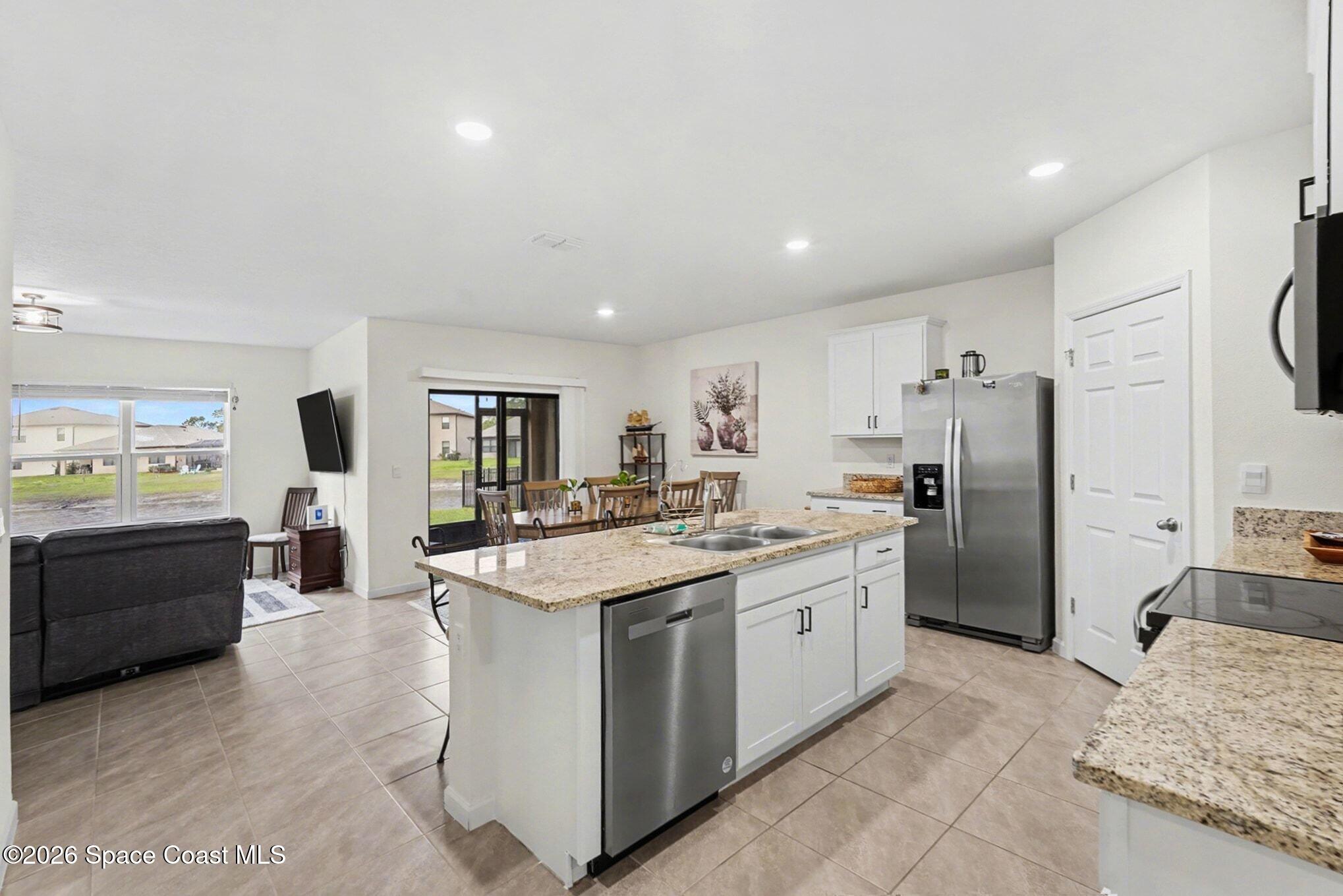 258 Bubbling Lane NW