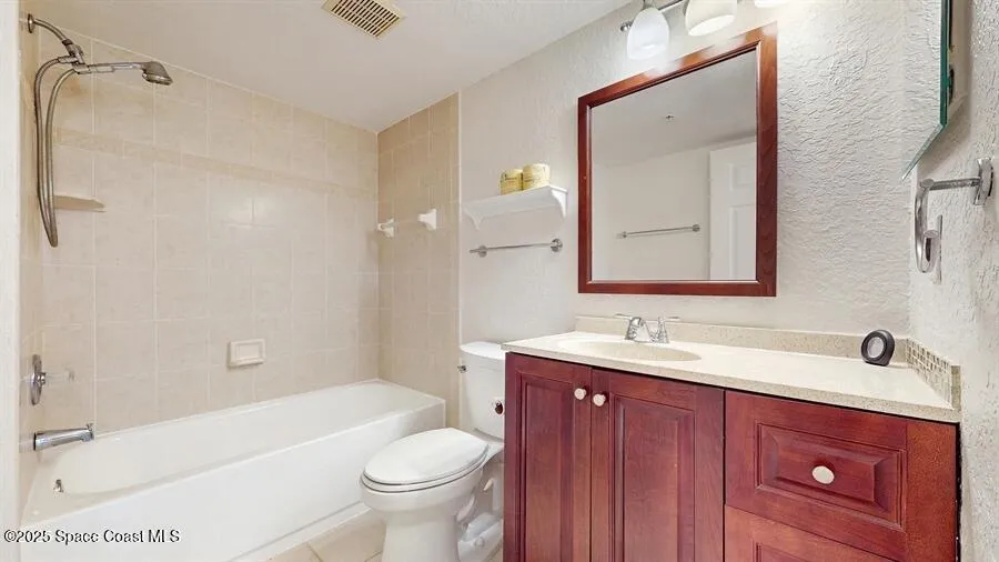 Indian Harbour Beach, Florida 32937, United States, 2 Bedrooms Bedrooms, ,2 BathroomsBathrooms,Residential,Active,131348