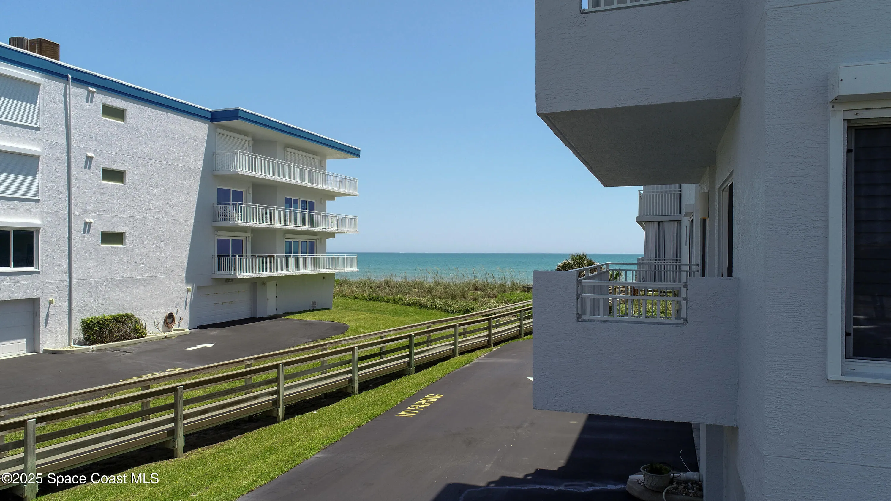 Indian Harbour Beach, Florida 32937, United States, 2 Bedrooms Bedrooms, ,2 BathroomsBathrooms,Residential,Active,131348