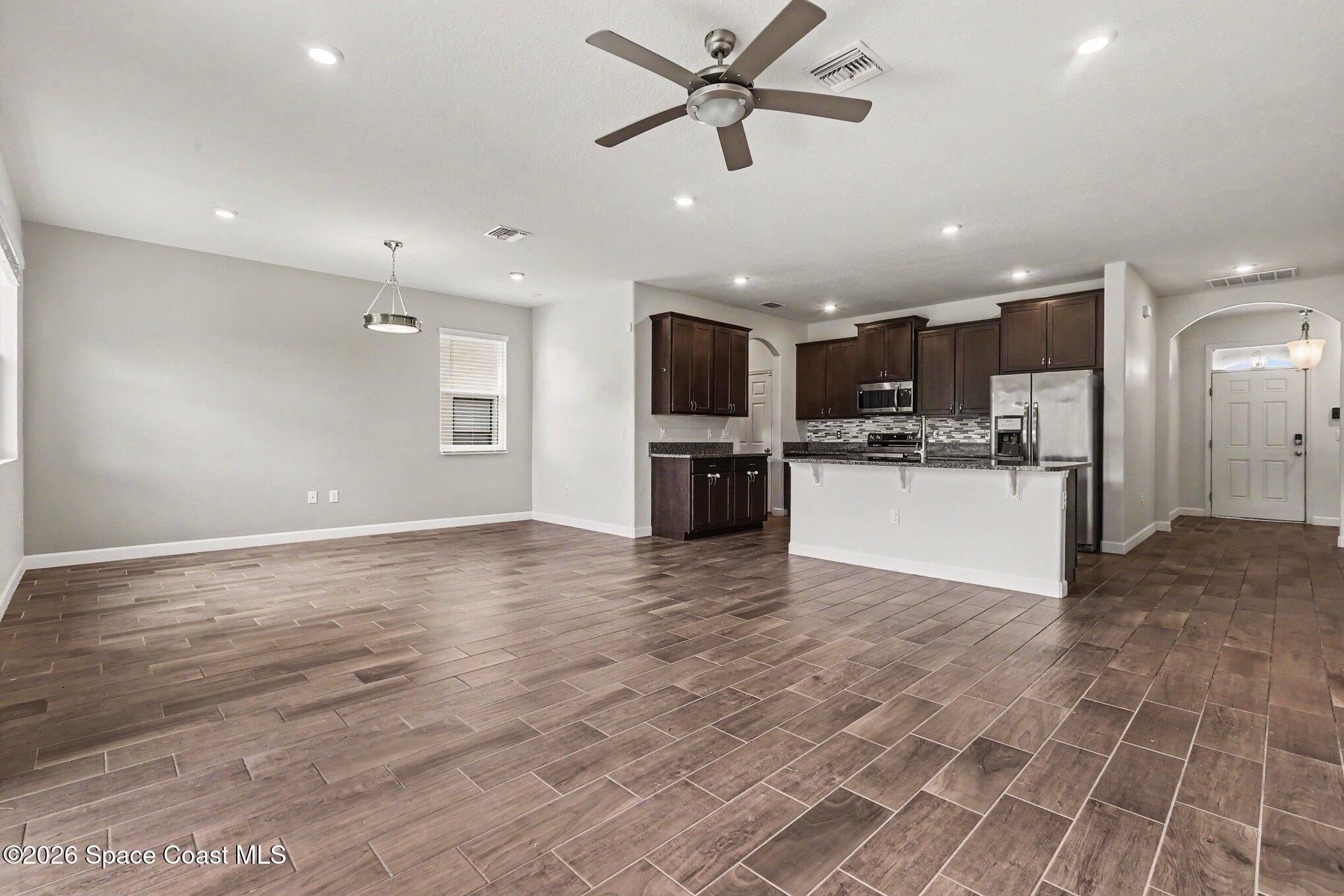 3712 Whimsical Circle