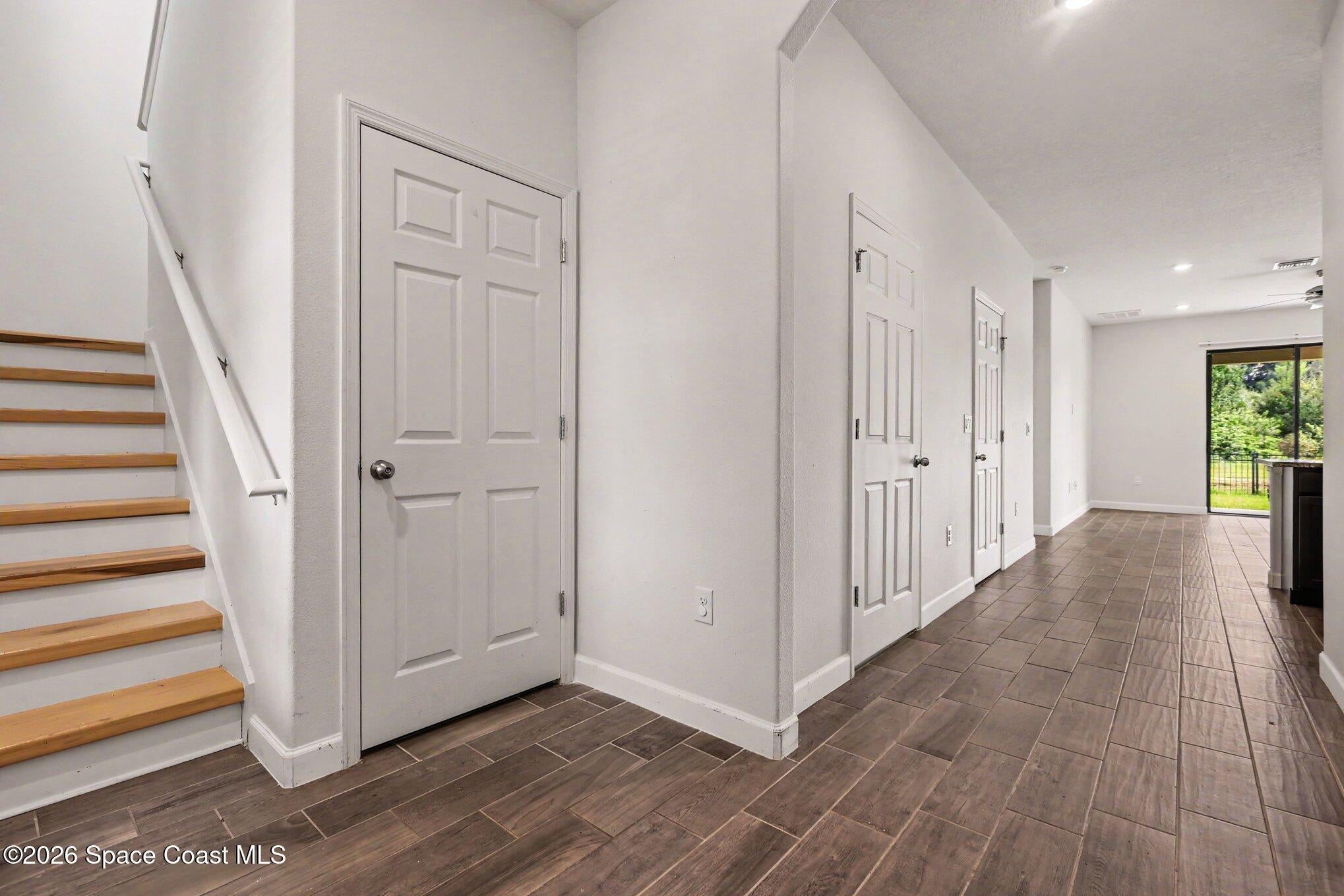 3712 Whimsical Circle