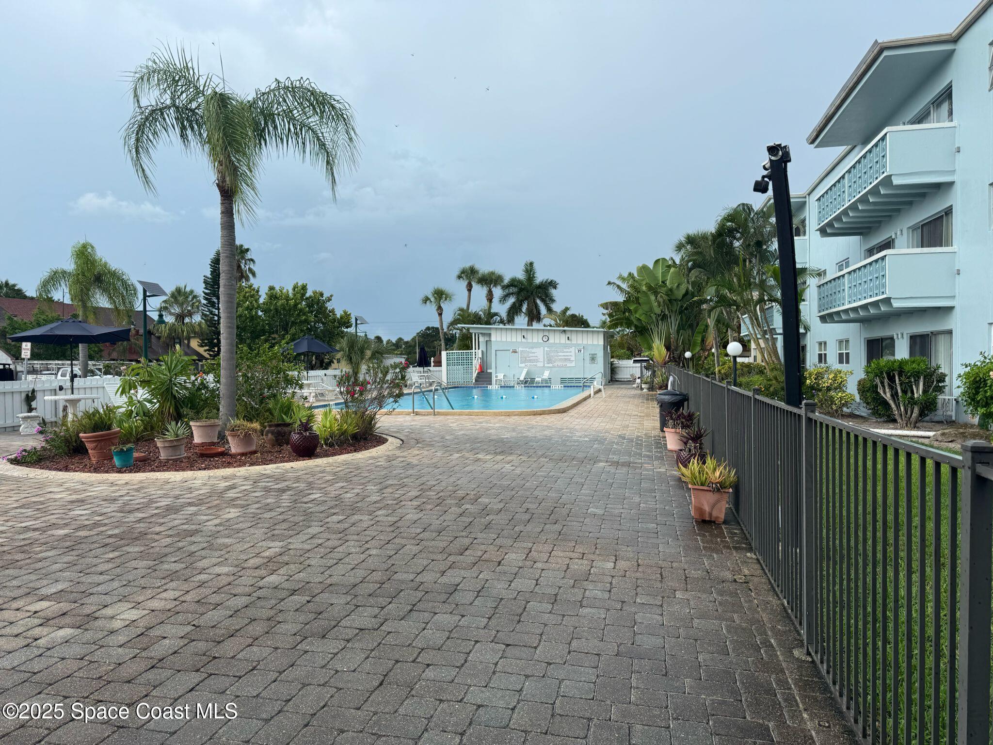 223 Columbia Drive 122